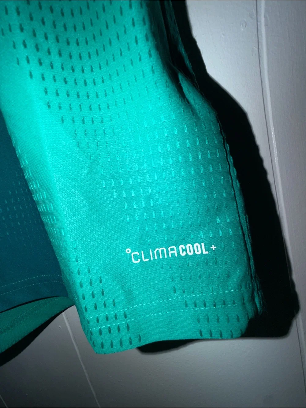 Men adidas Ireland jersey Size S